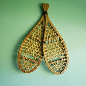 SNOWSHOES - Pair -  Decorative - 17" L - Cabin Country Stlye - Black Forest